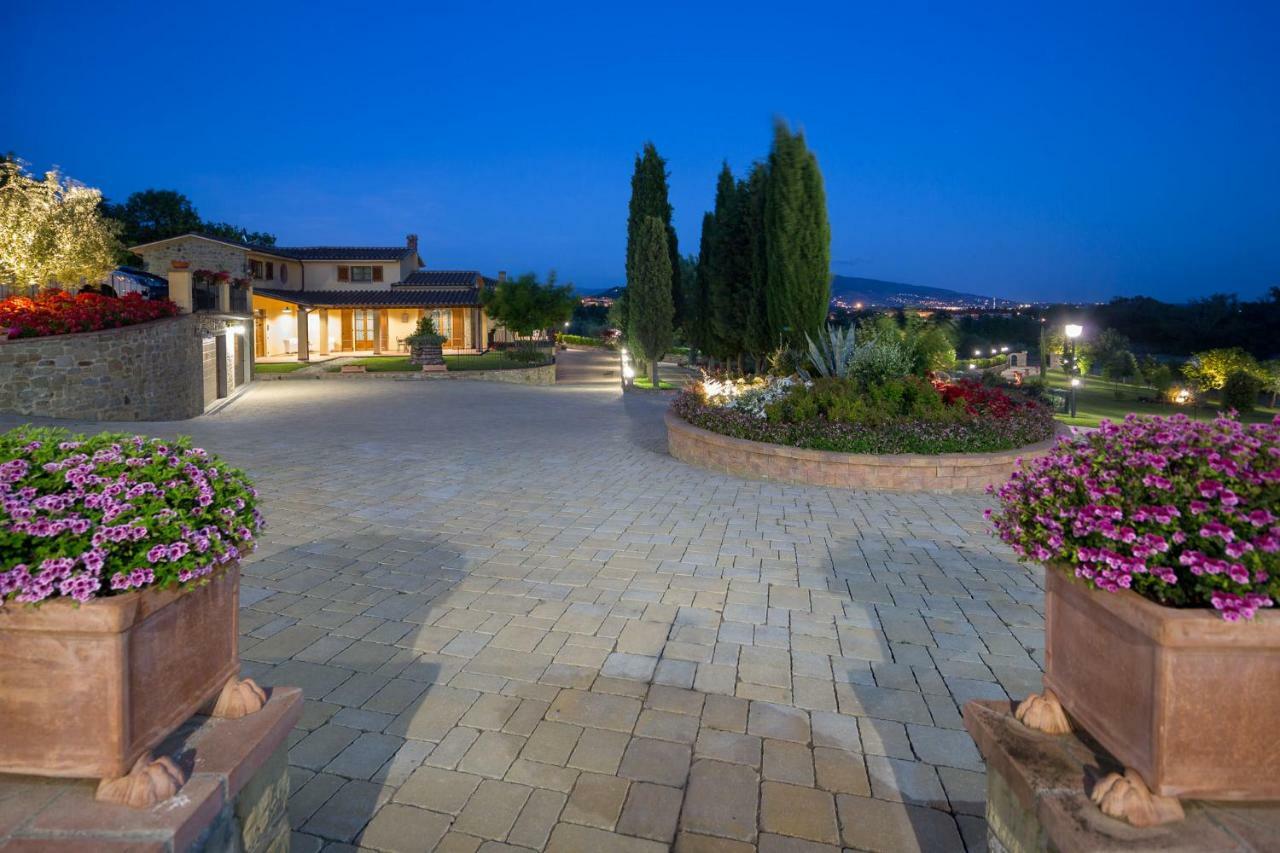 Poggio Pellicciaia Villa อาเรซโซ ภายนอก รูปภาพ