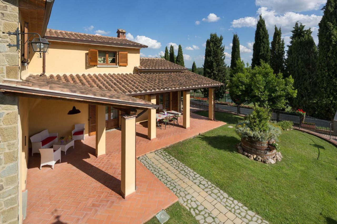 Poggio Pellicciaia Villa อาเรซโซ ภายนอก รูปภาพ