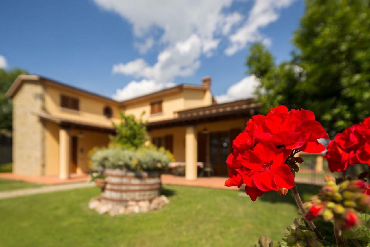 Poggio Pellicciaia Villa อาเรซโซ ภายนอก รูปภาพ